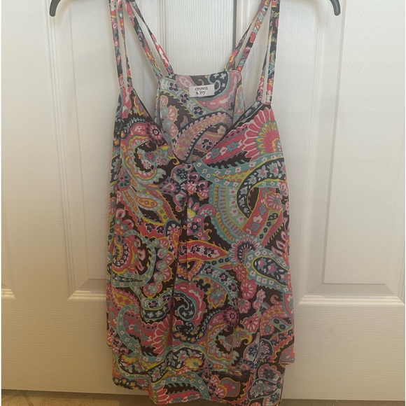 Fun summer top - Picture 2 of 9